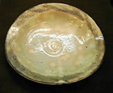kohiki white glazed oval plate with a combed rim